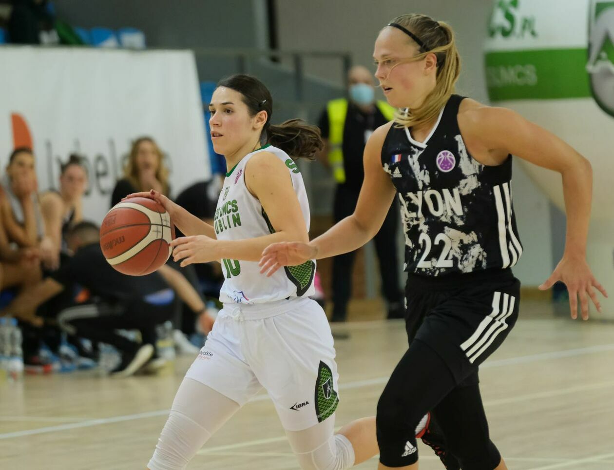  Pszczółka Polski Cukier AZS UMCS Lublin vs Lyon ASVEL Feminin (zdjęcie 1) - Autor: Maciej Kaczanowski