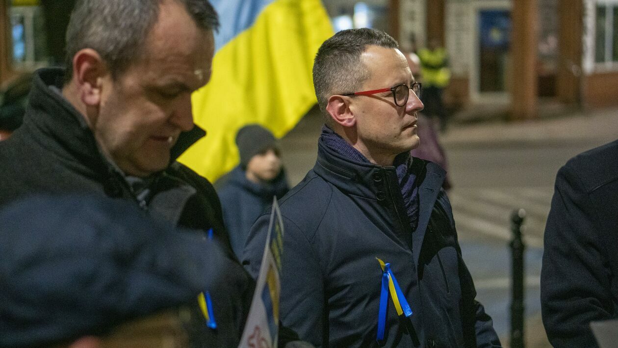  Łuków solidarny z Ukrainą (zdjęcie 46) - Autor: UM