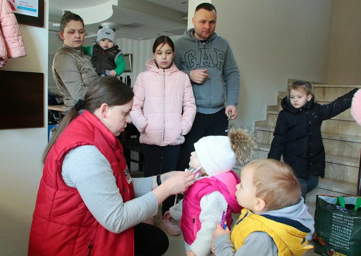  Garbów. Ukraińskie rodziny znalazły nowy dom (zdjęcie 44) - Autor: Piotr Michalski