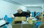 W Świdniku już działa nowy punkt odbioru i dystrybucji darów dla uchodźców z Ukrainy (zdjęcie 5)