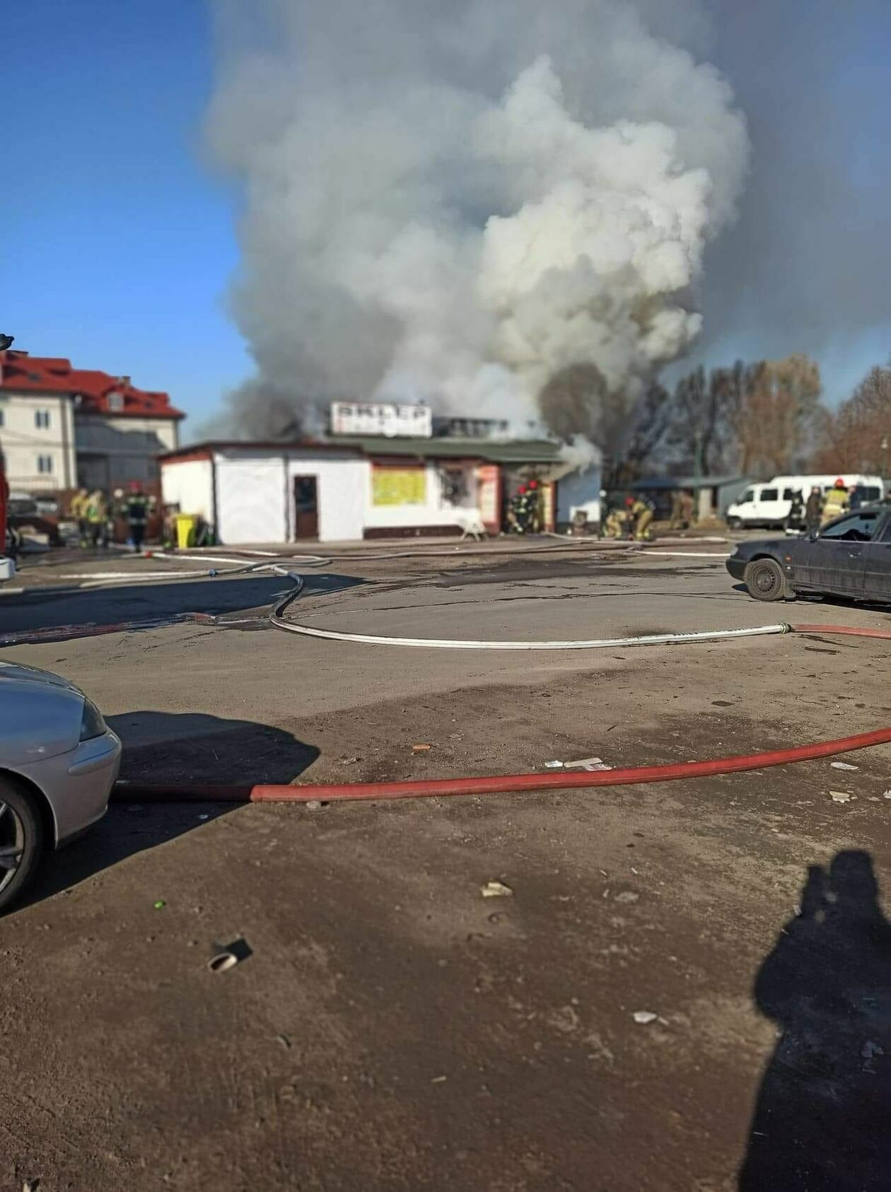  Wybuch gazu w Dorohusku (zdjęcie 4) - Autor: Katarzyna Rot / Punkt otwartej pomocy Dorohusk