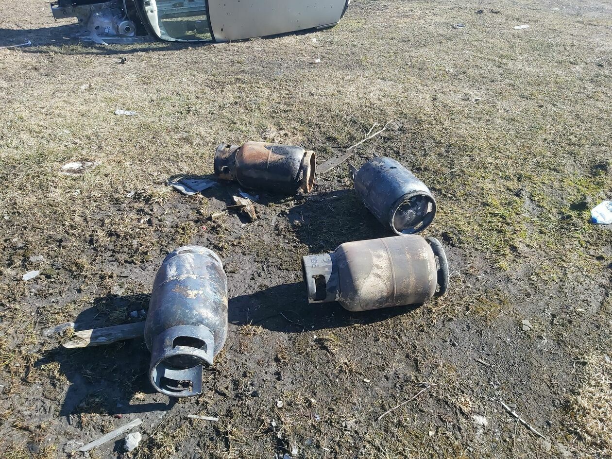  Wybuch gazu w Dorohusku (zdjęcie 2) - Autor: KM PSP Chełm