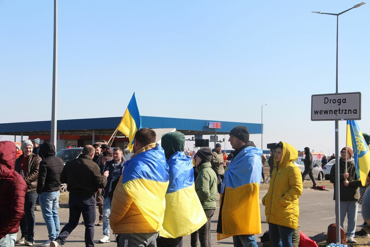  Protest Ukraińców na przejściu w Kukurykach  (zdjęcie 11) - Autor: Ewelina Burda