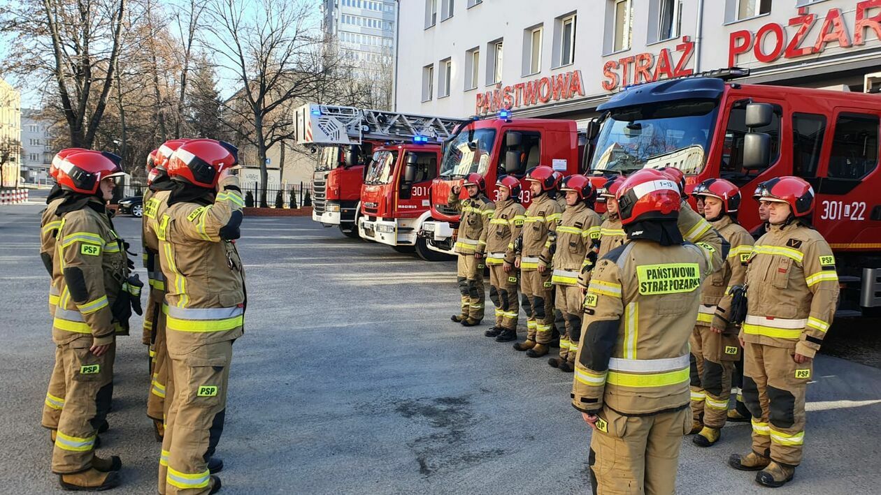  Akcja Minuta ciszy dla poległych strażaków z Ukrainy (zdjęcie 3) - Autor: KM PSP w Lublinie