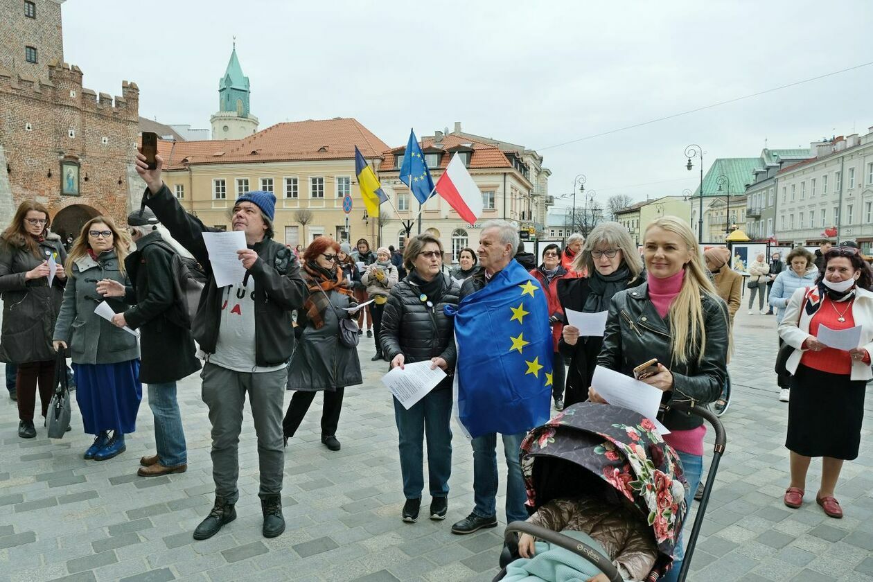  Akcja KOD Ukraina w UE - Śpiewamy Odę do Radości (zdjęcie 19) - Autor: Maciej Kaczanowski