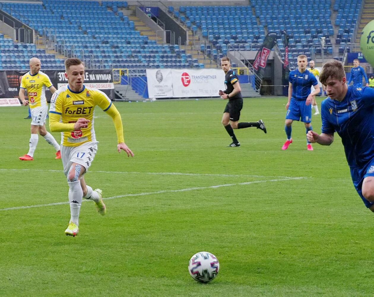  Motor Lublin vs Lech 2 Poznań 2:1 (zdjęcie 4) - Autor: Maciej Kaczanowski