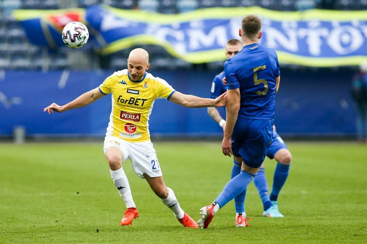  Motor Lublin vs Lech 2 Poznań 2:1 (zdjęcie 16) - Autor: Wojciech Szubartowski