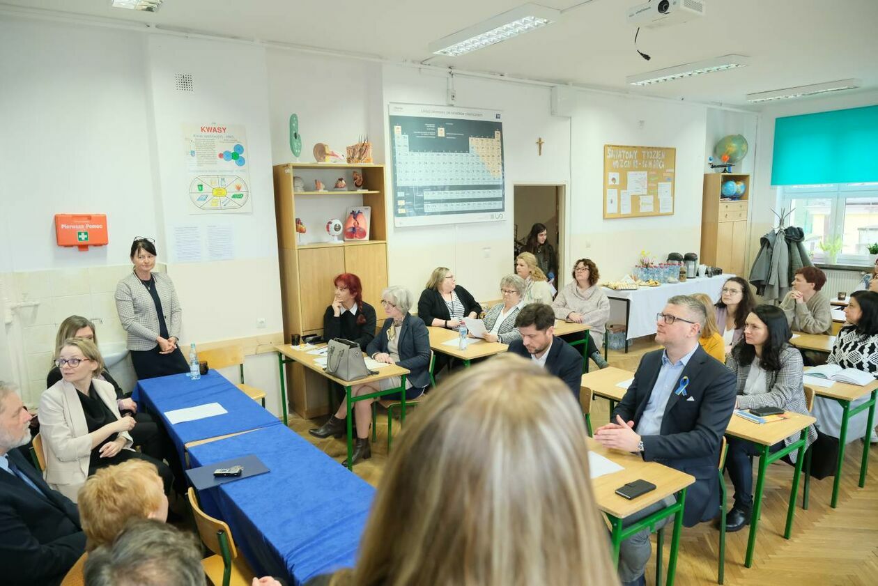  Amerykanie szkolą polskich nauczycieli jak edukować ukraińskie dzieci (zdjęcie 7) - Autor: Maciej Kaczanowski