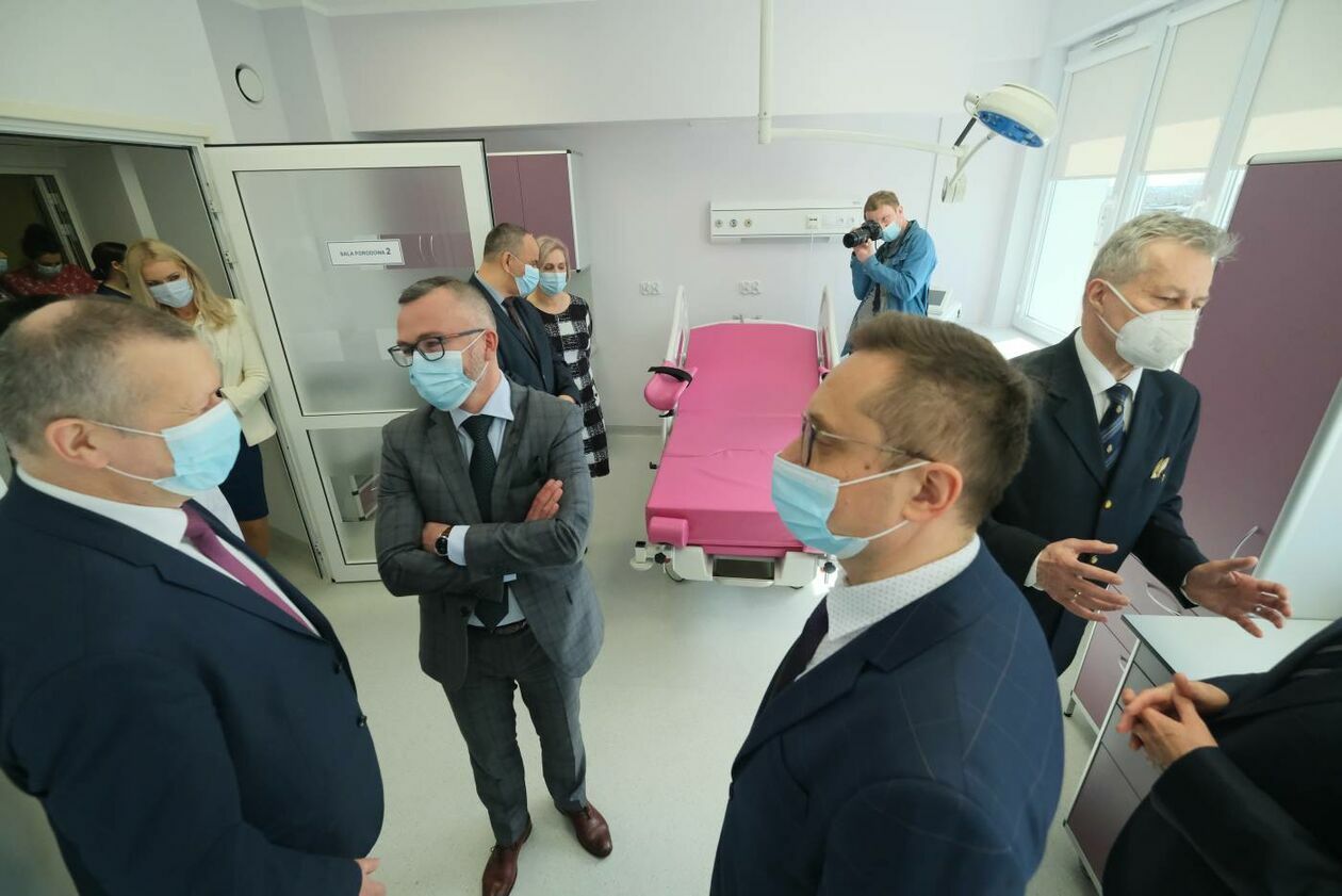  Szpital w Świdniku ma nową porodówkę (zdjęcie 15) - Autor: Maciej Kaczanowski
