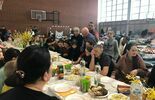 Prawosławna Wielka Sobota - poświęcenie pokarmów w punkcie recepcyjnym w Zamościu (zdjęcie 3)