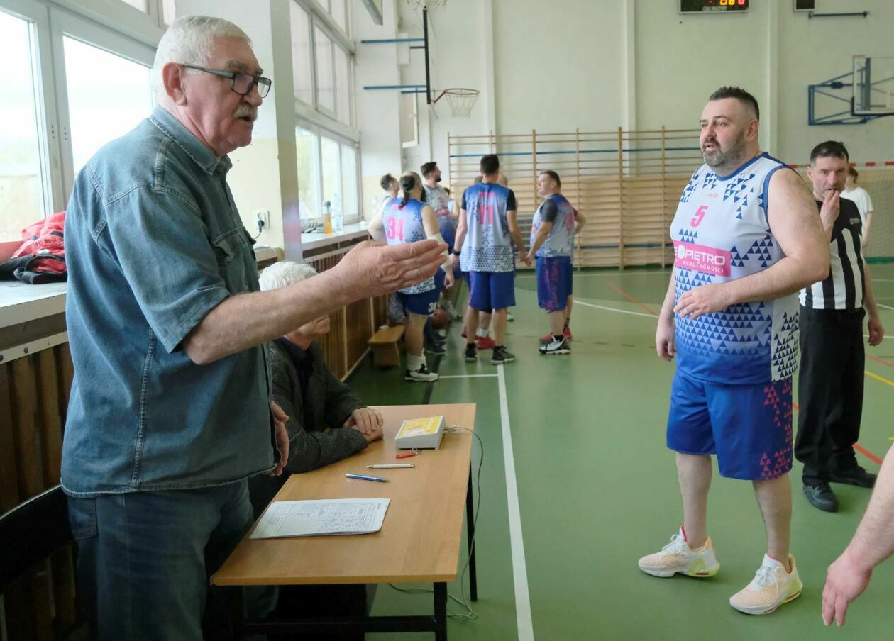  Finał turnieju koszykówki Pod koszami Dziennika Wschodniego (zdjęcie 9) - Autor: Maciej Kaczanowski