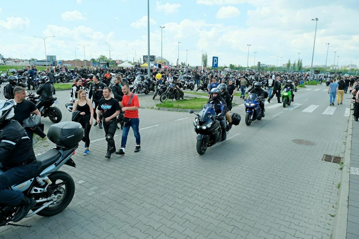  MotocykLove Powitanie Sezonu 2022 na parkingu Arena Lublin (zdjęcie 9) - Autor: Maciej Kaczanowski