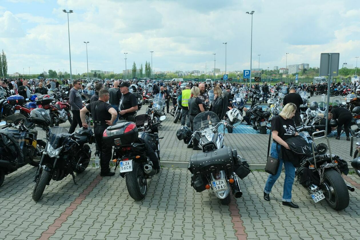  MotocykLove Powitanie Sezonu 2022 na parkingu Arena Lublin (zdjęcie 14) - Autor: Maciej Kaczanowski