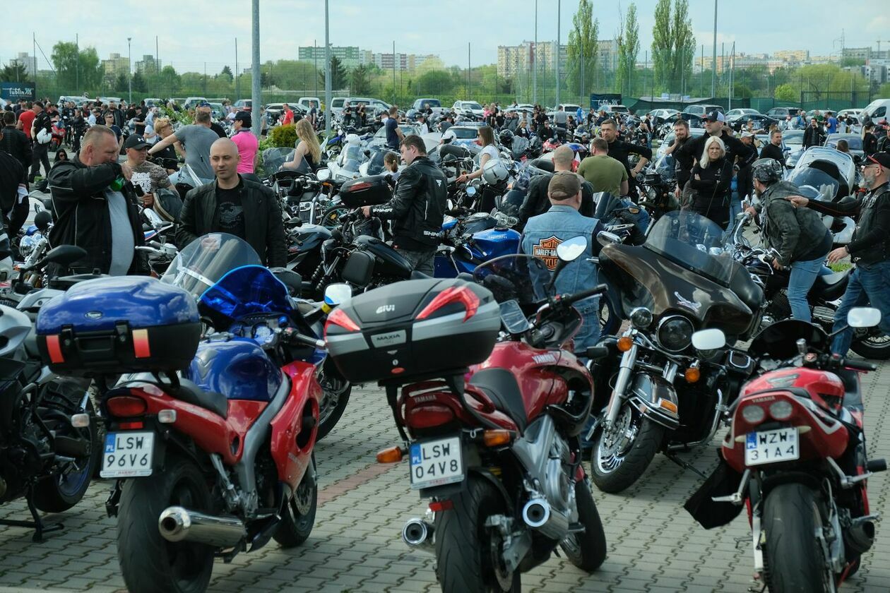  MotocykLove Powitanie Sezonu 2022 na parkingu Arena Lublin (zdjęcie 15) - Autor: Maciej Kaczanowski
