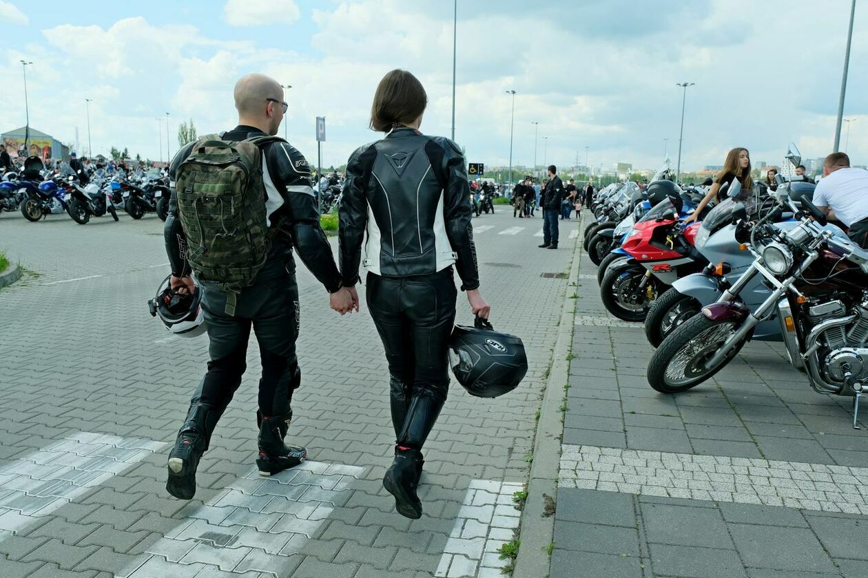  MotocykLove Powitanie Sezonu 2022 na parkingu Arena Lublin (zdjęcie 12) - Autor: Maciej Kaczanowski