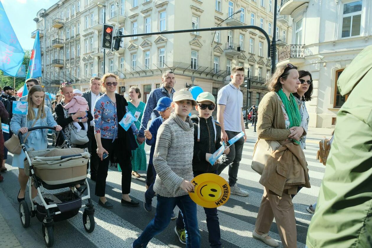  Marsz dla Życia i Rodziny na ulicach Lublina (zdjęcie 29) - Autor: Maciej Kaczanowski