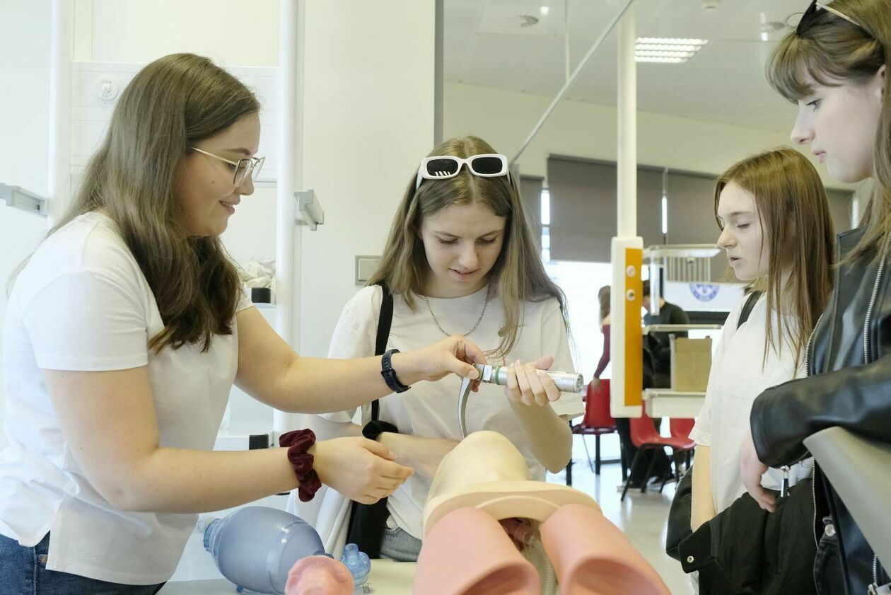  Piknik Edukacyjny - Centrum Symulacji Medycznej Uniwersytetu Medycznego (zdjęcie 13) - Autor: Maciej Kaczanowski