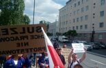 Protest pracowników Sulzer w Warszawie (zdjęcie 3)