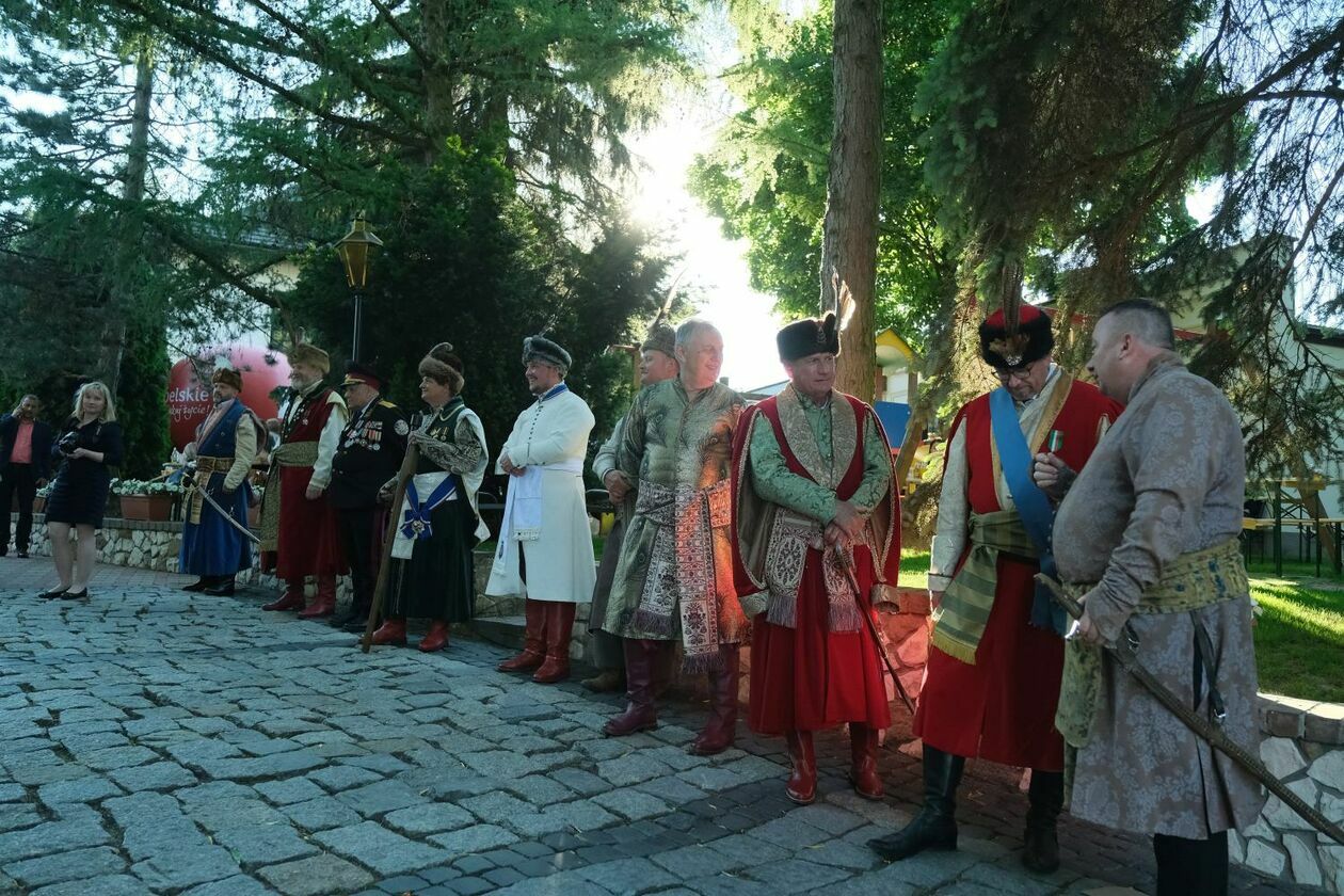  XIV Ogólnopolski Turniej Nalewek Dworu Anna w Jakubowicach Konińskich (zdjęcie 7) - Autor: Maciej Kaczanowski