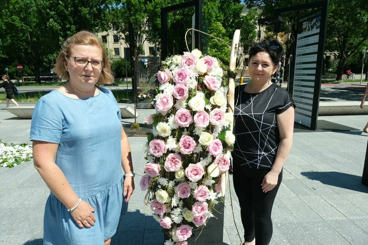  Weekend z Florystyką na placu Teatralnym oraz w budynku Centrum Spotkania Kultur w Lublinie (zdjęcie 18) - Autor: Maciej Kaczanowski