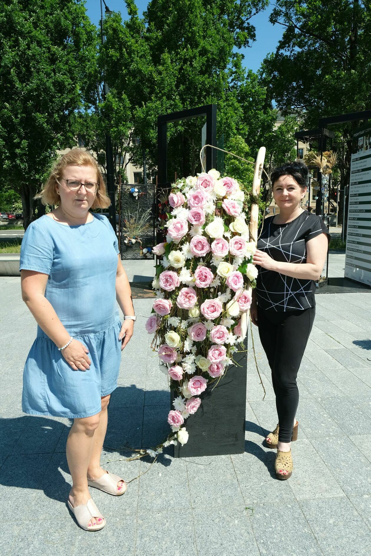  Weekend z Florystyką na placu Teatralnym oraz w budynku Centrum Spotkania Kultur w Lublinie (zdjęcie 17) - Autor: Maciej Kaczanowski