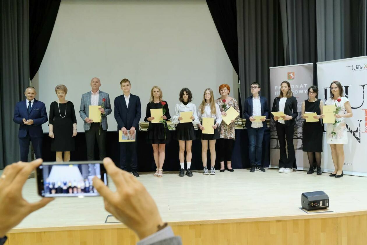  Nagrody prezydenta dla najzdolniejszych uczniów z Lublina  - Autor: Maciej Kaczanowski