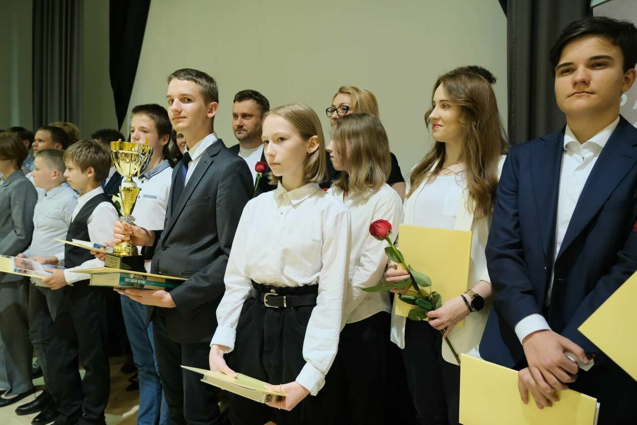  Nagrody prezydenta dla najzdolniejszych uczniów z Lublina (zdjęcie 26) - Autor: Maciej Kaczanowski