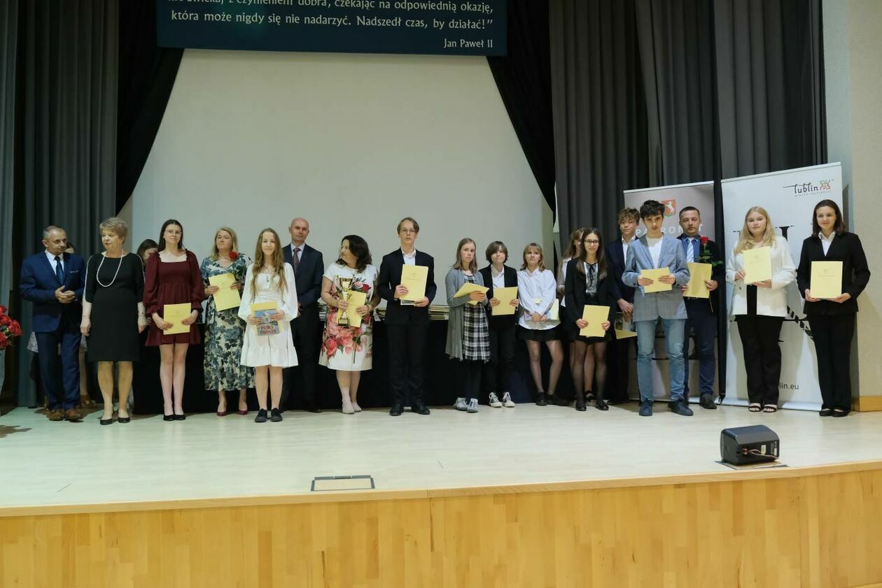  Nagrody prezydenta dla najzdolniejszych uczniów z Lublina (zdjęcie 37) - Autor: Maciej Kaczanowski