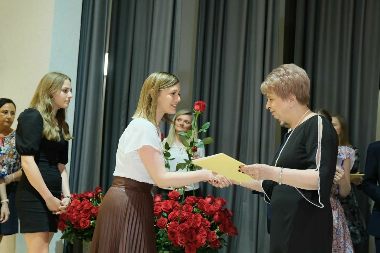  Nagrody prezydenta dla najzdolniejszych uczniów z Lublina (zdjęcie 27) - Autor: Maciej Kaczanowski