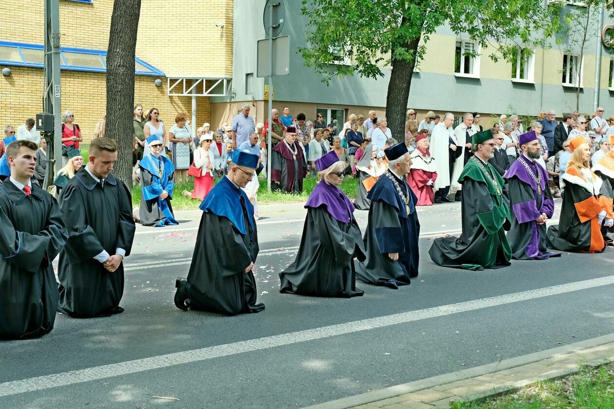  Procesja Bożego Ciała w Lublinie (zdjęcie 24) - Autor: Maciej Kaczanowski