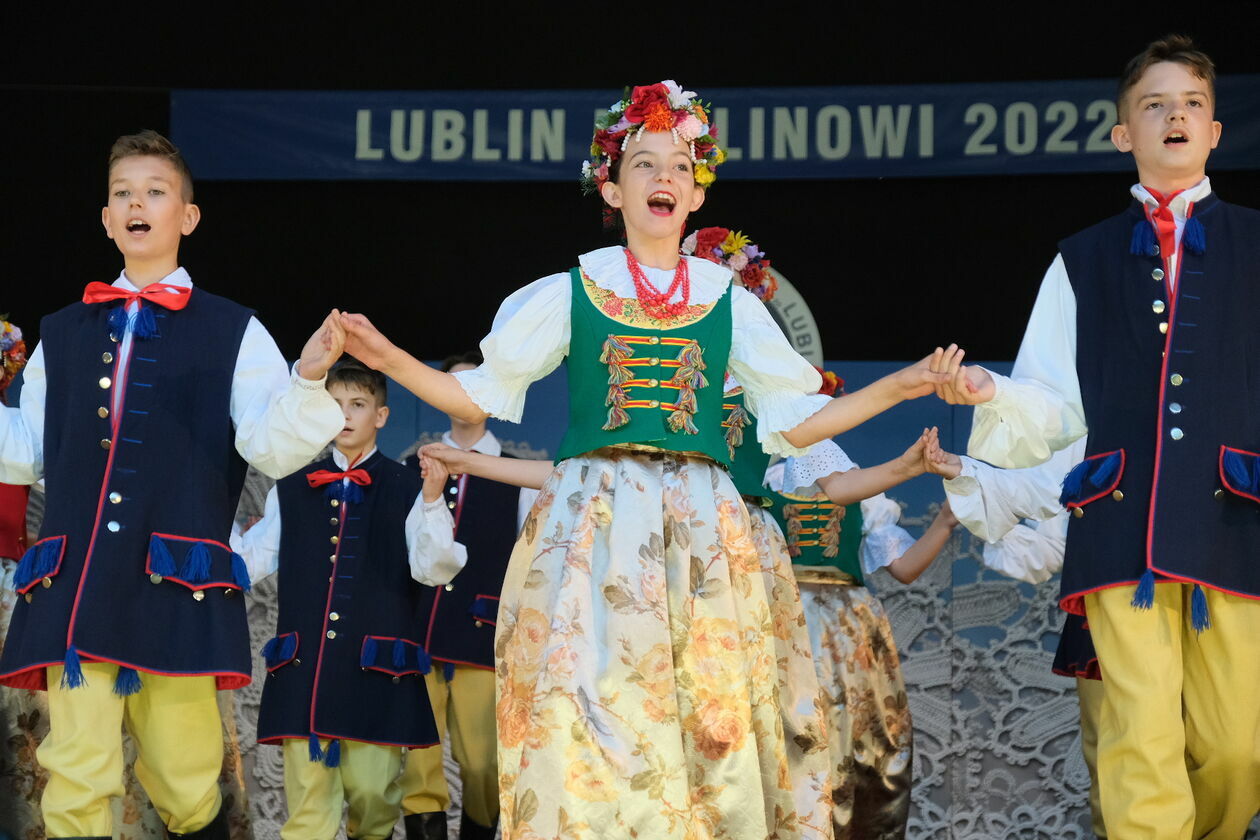  Zespół Pieśni i Tańca Lublin im. Wandy Kaniorowej w Muszli Koncertowej w Lublinie (zdjęcie 28) - Autor: Maciej Kaczanowski