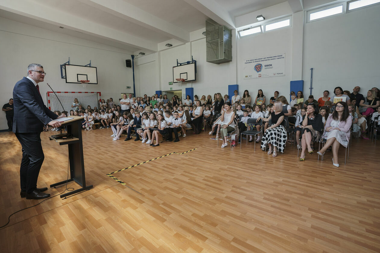  Zakończenie roku szkolnego w SP nr 23 w Lublinie (zdjęcie 16) - Autor: Michał Siudziński