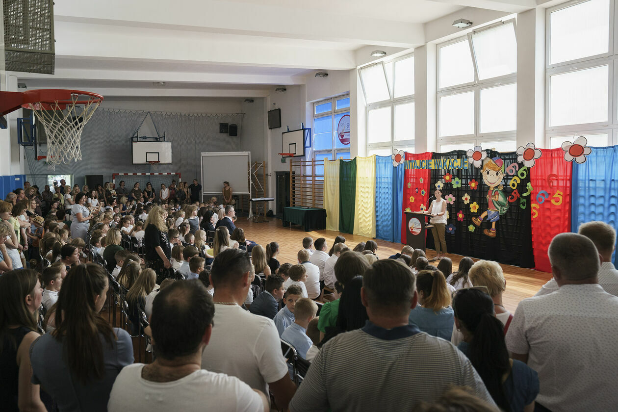  Zakończenie roku szkolnego w SP nr 23 w Lublinie (zdjęcie 13) - Autor: Michał Siudziński