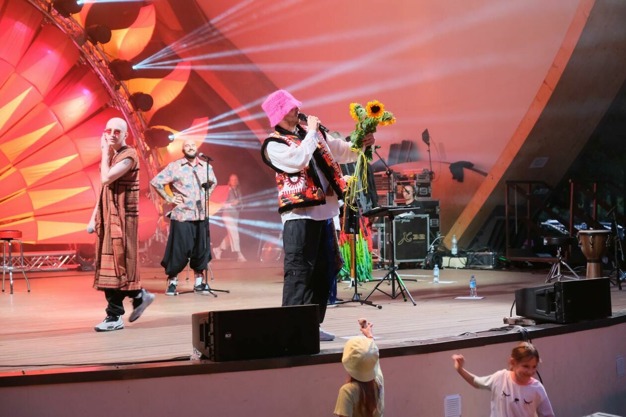  Zwycięzcy Eurowizji 2022 Kalush Orchestra występują w Muszli Koncertowej Ogrodu Saskiego (zdjęcie 68) - Autor: Maciej Kaczanowski