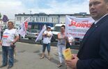 Protest związkowców z DPS przed Starostwem Powiatowym w Zamościu (zdjęcie 5)