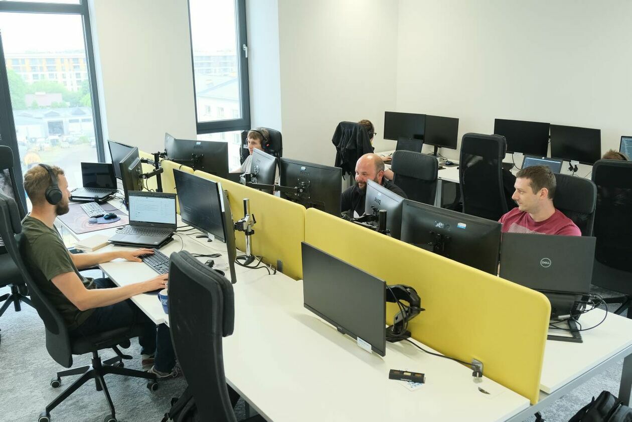  Britenet - firma z branży IT otworzyła swój 10 oddział w kraju. Lubelskie biuro zatrudni 100 osób (zdjęcie 13) - Autor: Maciej Kaczanowski