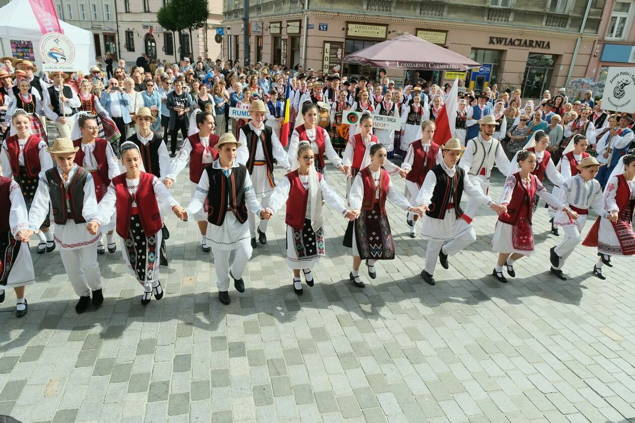  XXXVI Międzynarodowe Spotkania Folklorystyczne im. Ignacego Wachowiaka Lublin 2022  (zdjęcie 14) - Autor: Maciej Kaczanowski