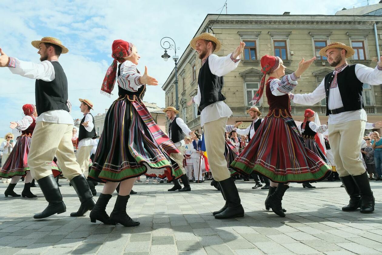  XXXVI Międzynarodowe Spotkania Folklorystyczne im. Ignacego Wachowiaka Lublin 2022  (zdjęcie 23) - Autor: Maciej Kaczanowski