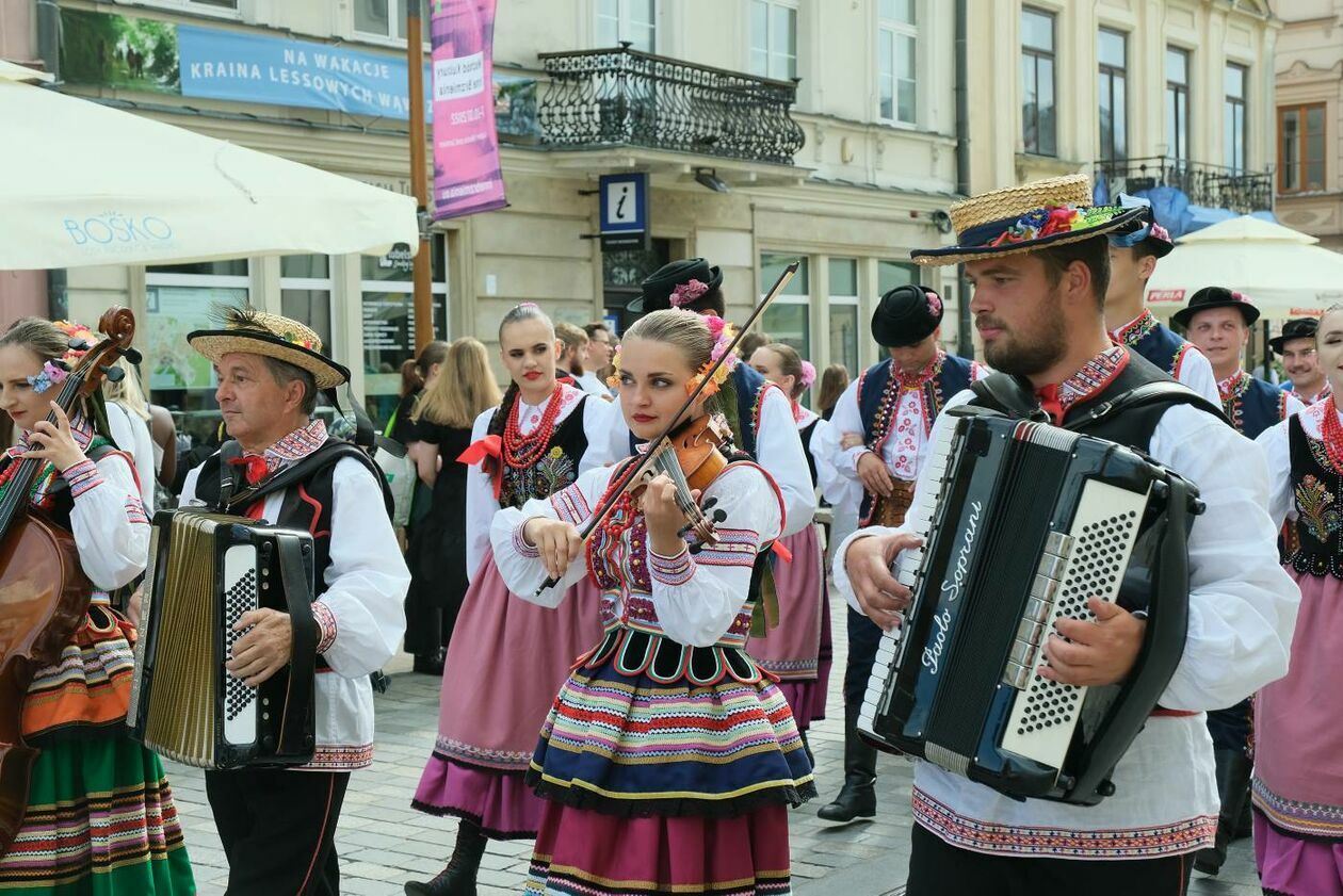  XXXVI Międzynarodowe Spotkania Folklorystyczne im. Ignacego Wachowiaka Lublin 2022  (zdjęcie 34) - Autor: Maciej Kaczanowski