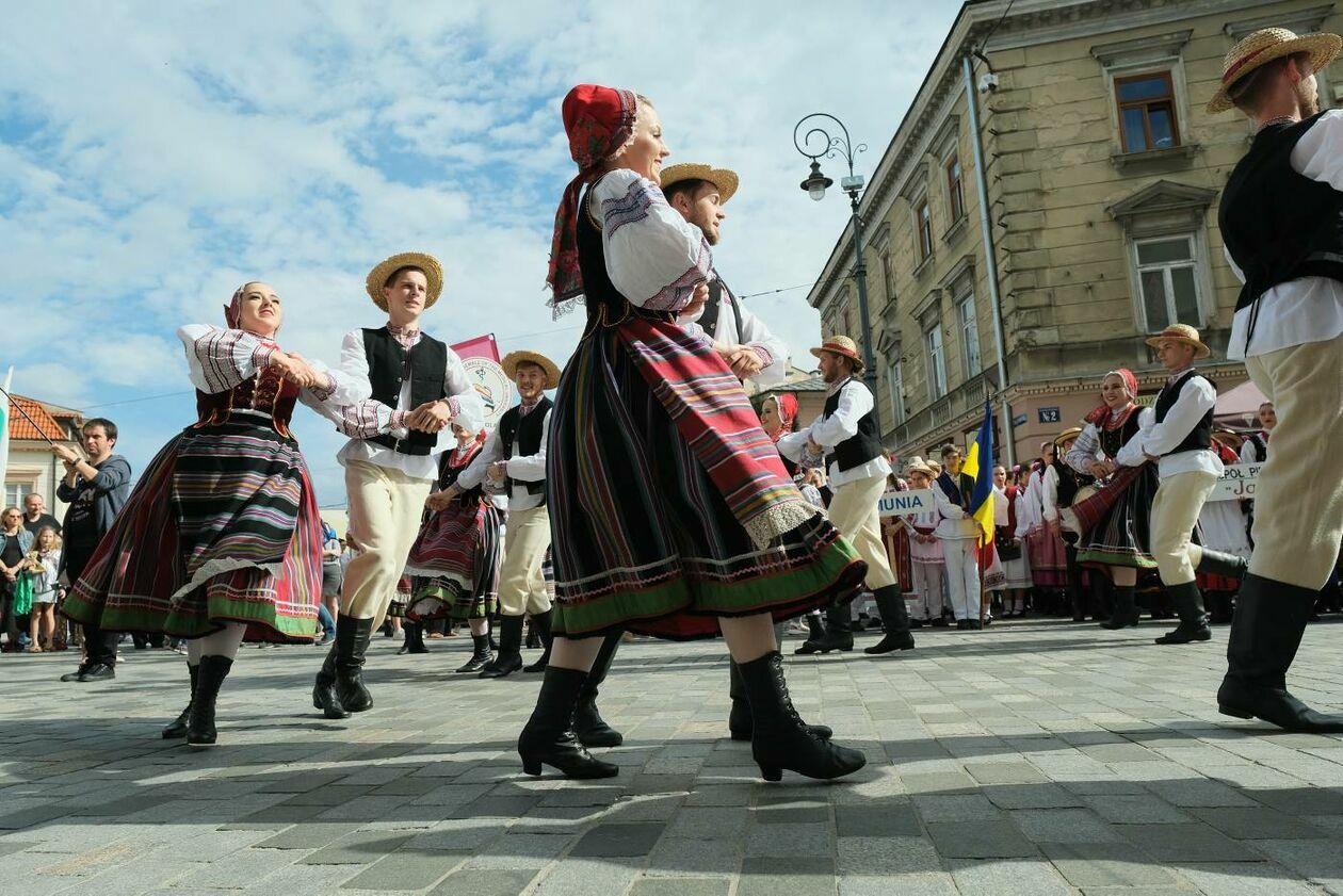  XXXVI Międzynarodowe Spotkania Folklorystyczne im. Ignacego Wachowiaka Lublin 2022  (zdjęcie 20) - Autor: Maciej Kaczanowski