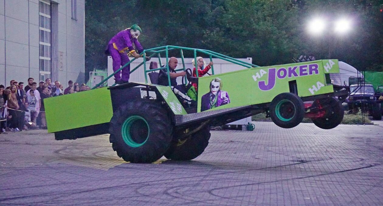  Monster Truck Show na parkingu przed Targami Lublin   (zdjęcie 34) - Autor: Maciej Kaczanowski