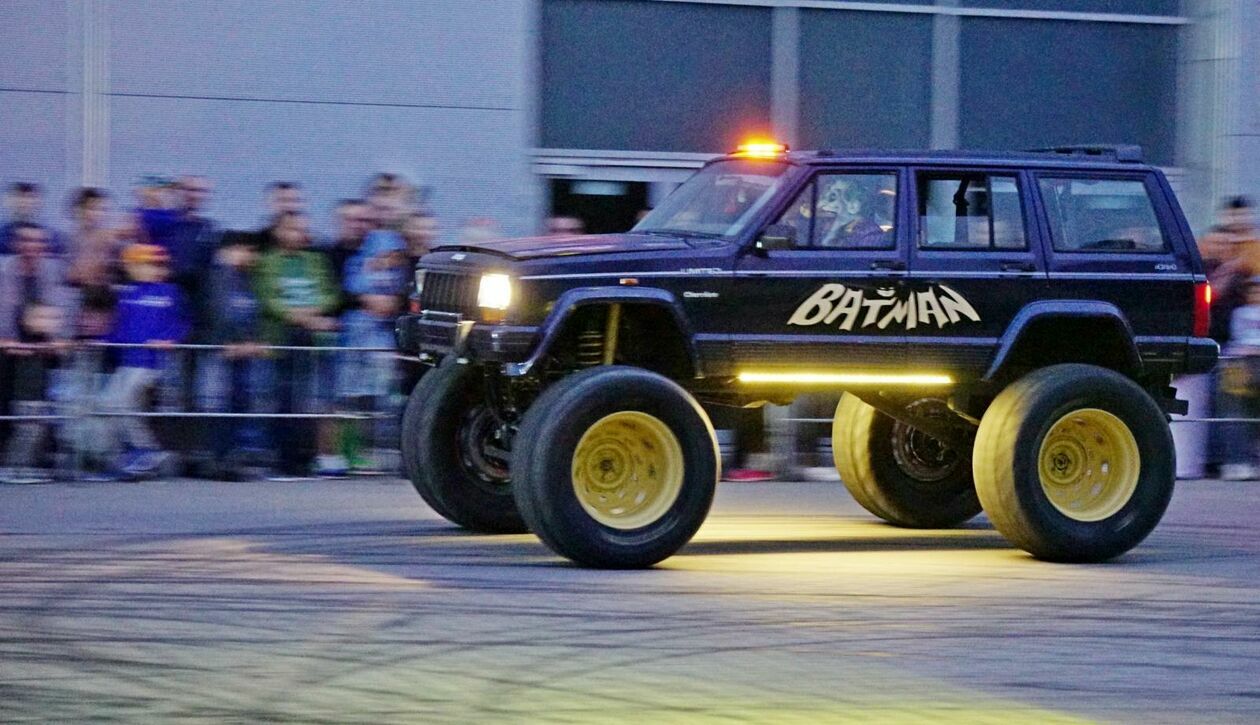  Monster Truck Show na parkingu przed Targami Lublin    - Autor: Maciej Kaczanowski