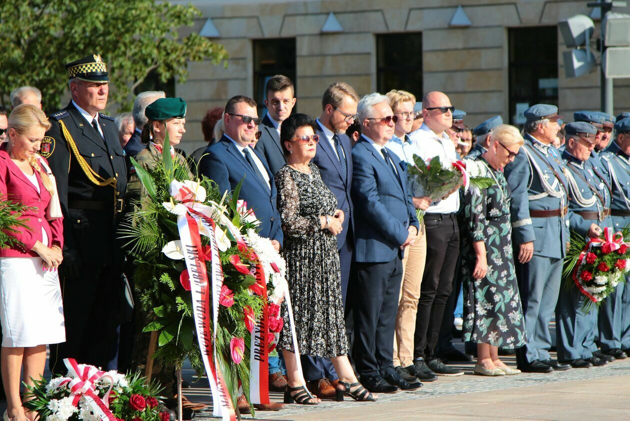  Lubelskie obchody 78. rocznicy wybuchu Powstania Warszawskiego (zdjęcie 30) - Autor: Piotr Michalski
