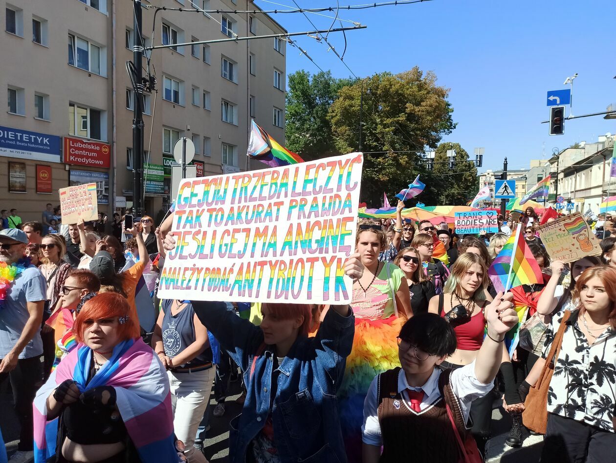  Marsz Równości w Lublinie, 3 września 2022 r.  (zdjęcie 1) - Autor: Tomasz Maciuszczak