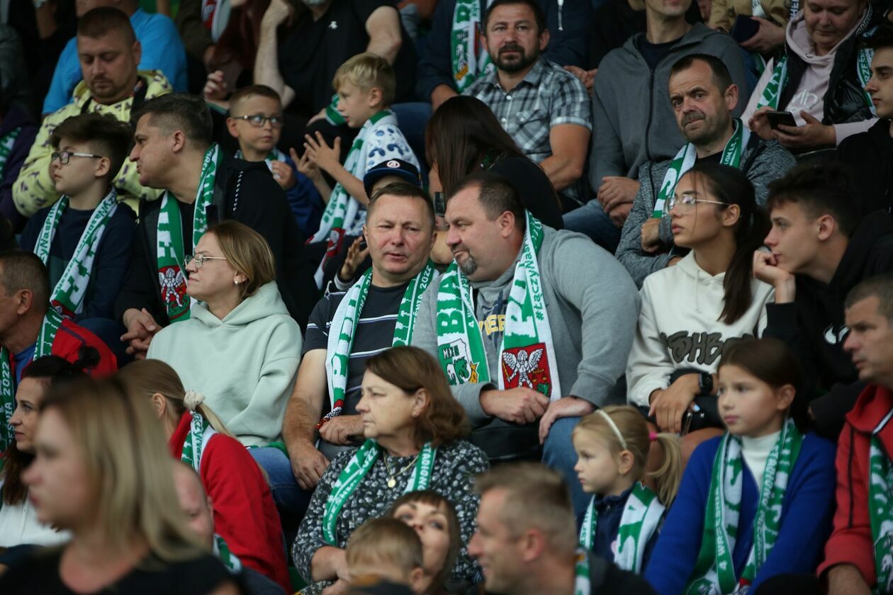  Otwarcie nowego stadionu w Białej Podlaskiej (zdjęcie 28) - Autor: Bartosz Wołoszko