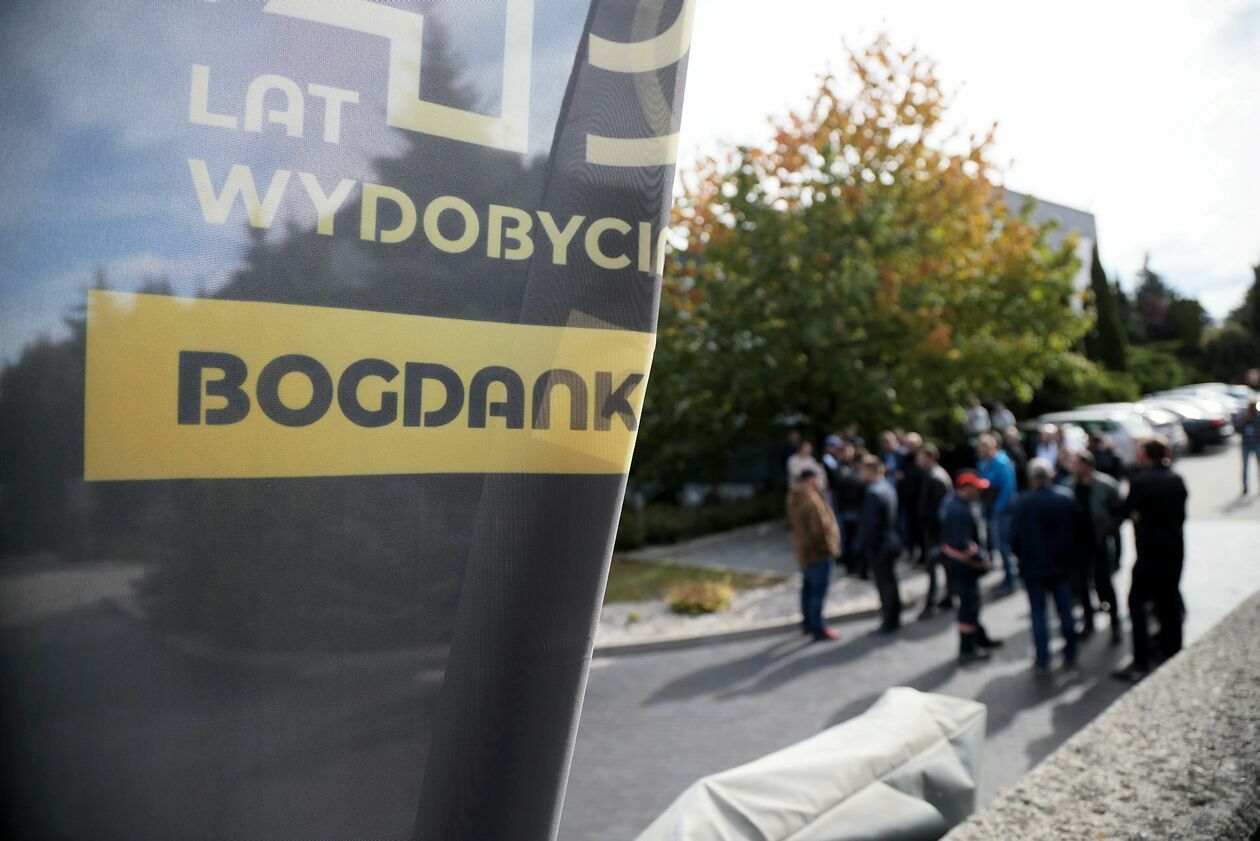  Górnicy z Bogdanki protestują przeciwko odwołaniu prezesa (zdjęcie 21) - Autor: Piotr Michalski