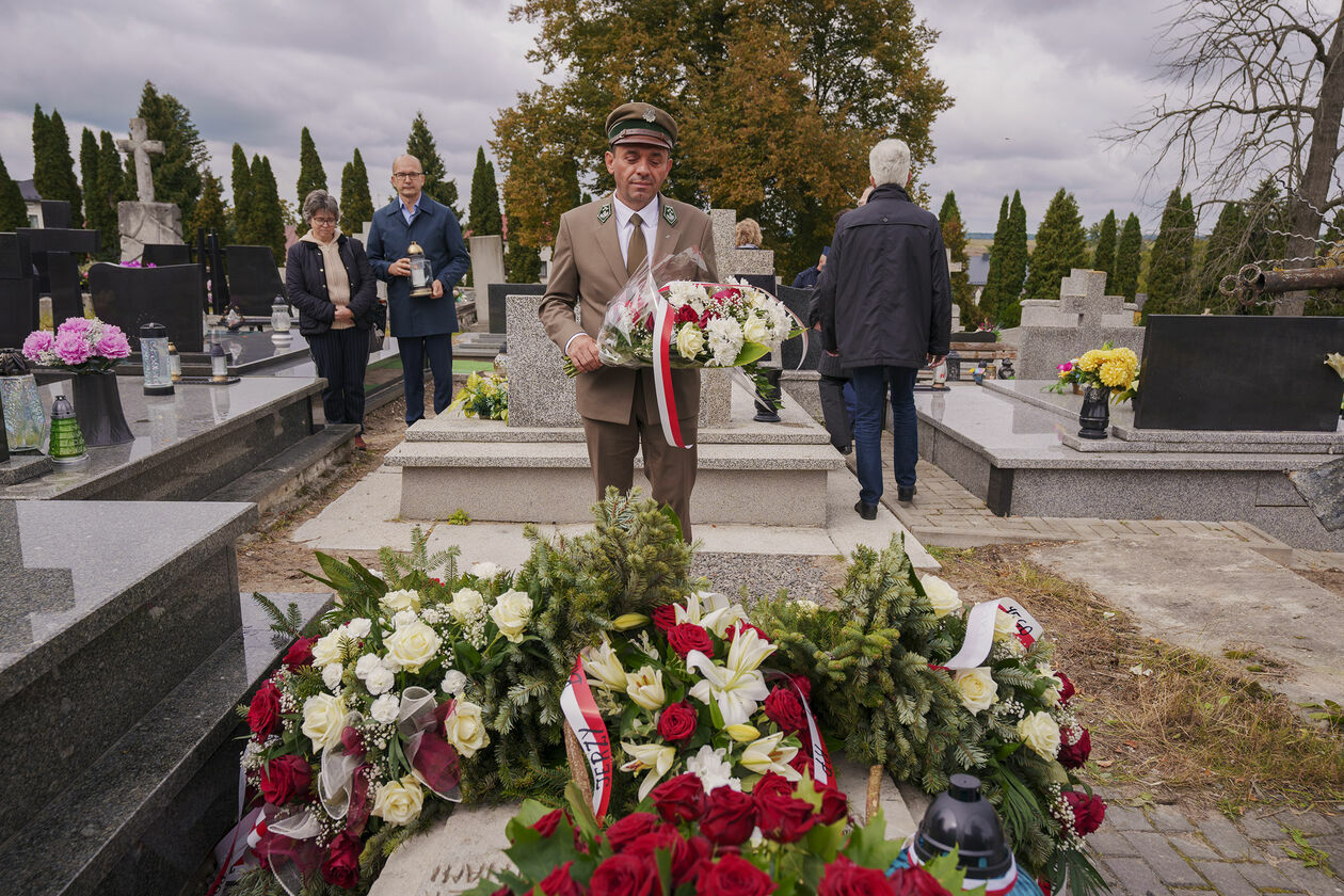  Odsłonięcie pomnika w Janowie Lubelskim (zdjęcie 32) - Autor: Michał Siudziński