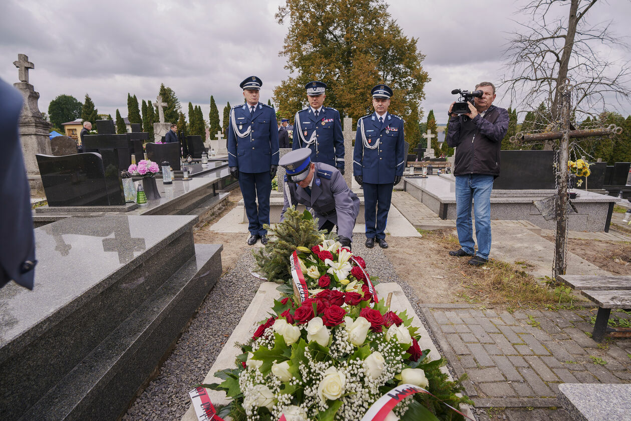  Odsłonięcie pomnika w Janowie Lubelskim (zdjęcie 43) - Autor: Michał Siudziński