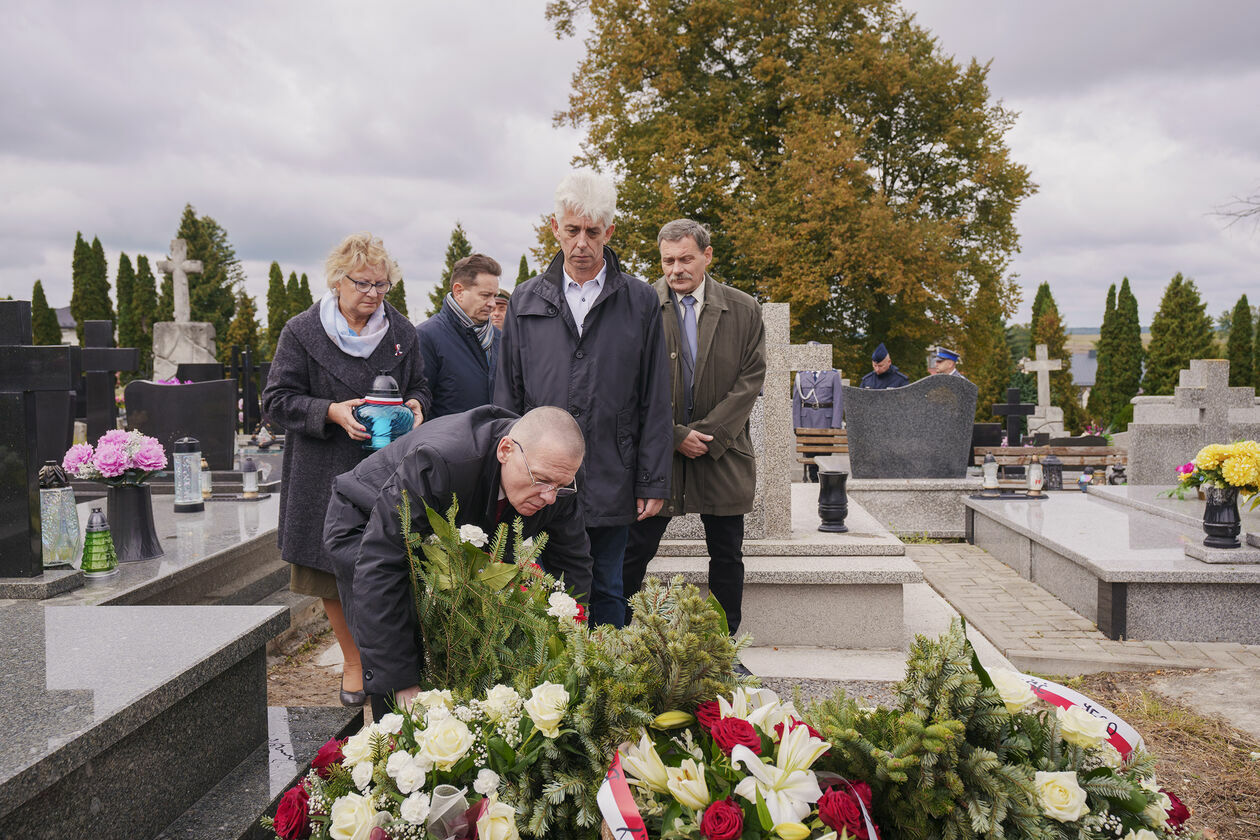  Odsłonięcie pomnika w Janowie Lubelskim (zdjęcie 36) - Autor: Michał Siudziński