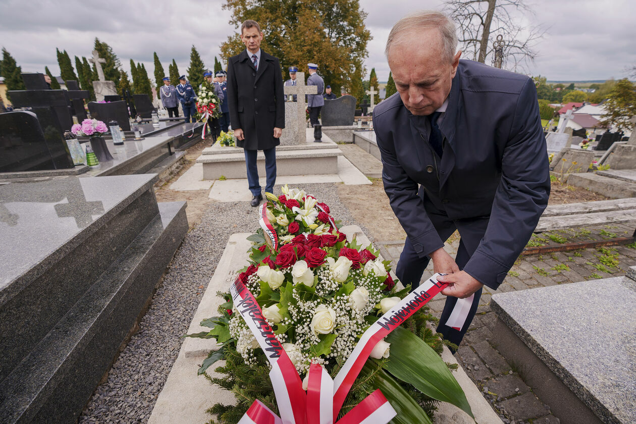  Odsłonięcie pomnika w Janowie Lubelskim (zdjęcie 45) - Autor: Michał Siudziński